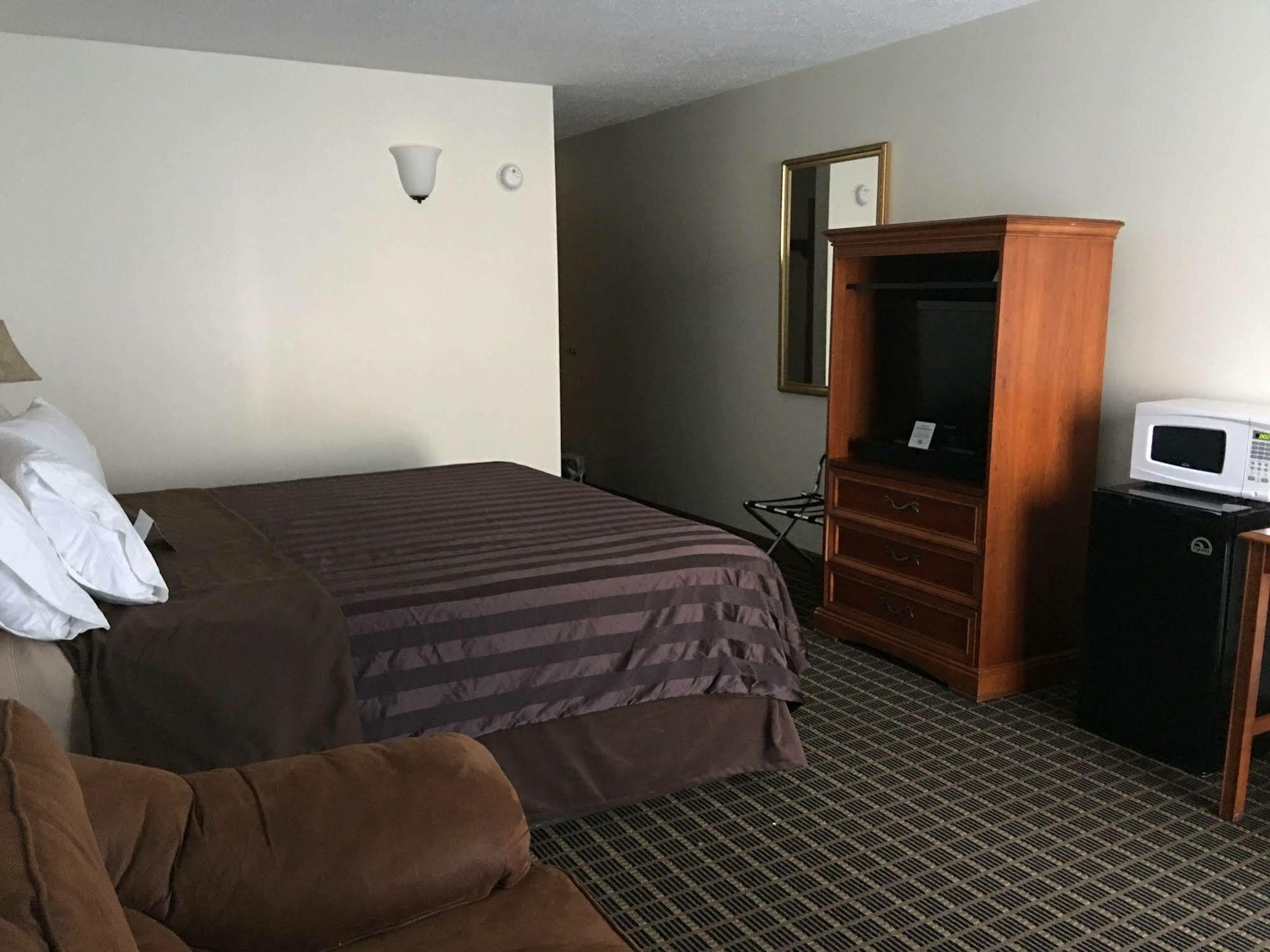 Red Roof Inn Cambridge, Oh المظهر الخارجي الصورة
